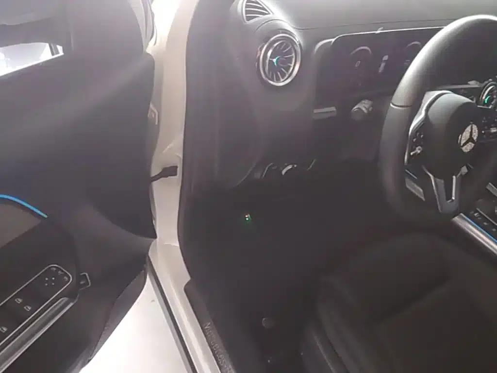 Mercedes-Benz GLA 2022 Facelift GLA 200 — миниатюра 12