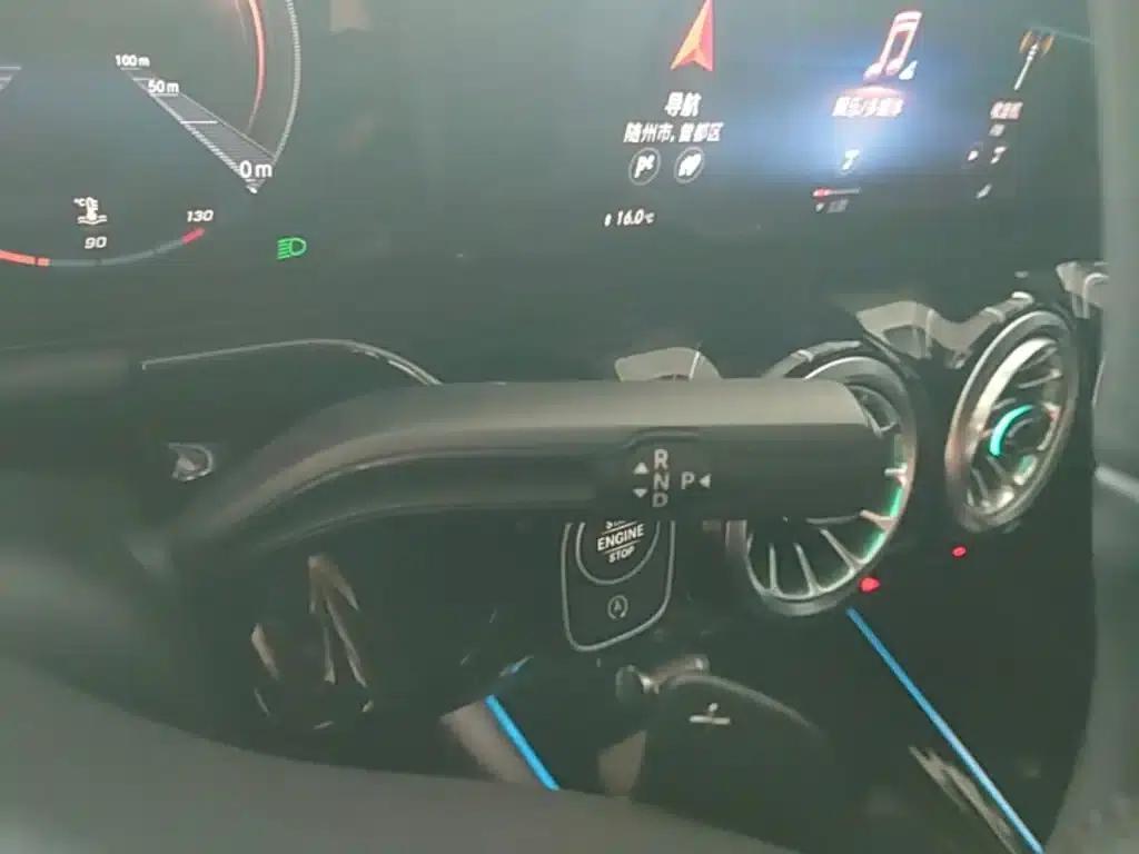 Mercedes-Benz GLA 2022 Facelift GLA 200 — миниатюра 10