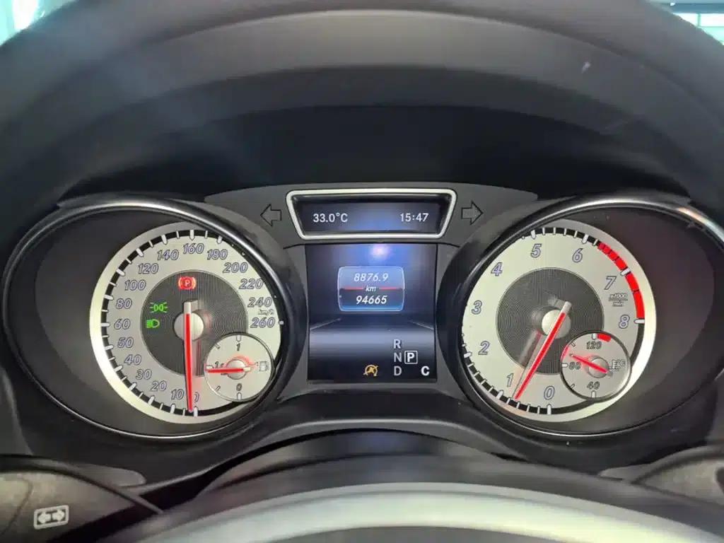 2016 Mercedes-Benz GLA 220 4MATIC Luxury — миниатюра 12