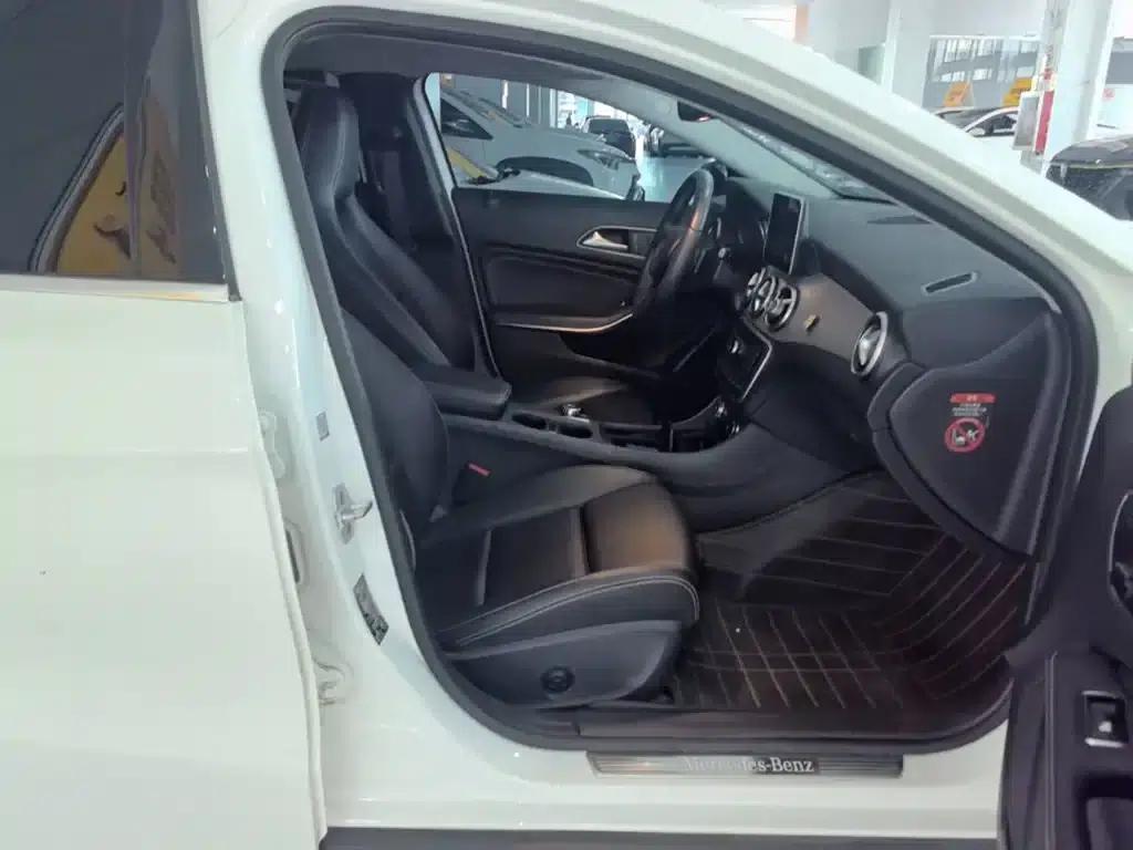 2016 Mercedes-Benz GLA 220 4MATIC Luxury — миниатюра 25