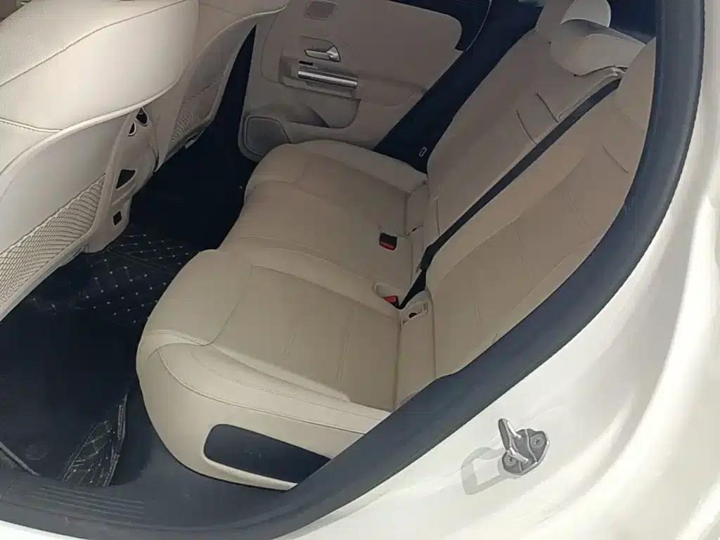 2023 Mercedes-Benz GLA 220 — миниатюра 17