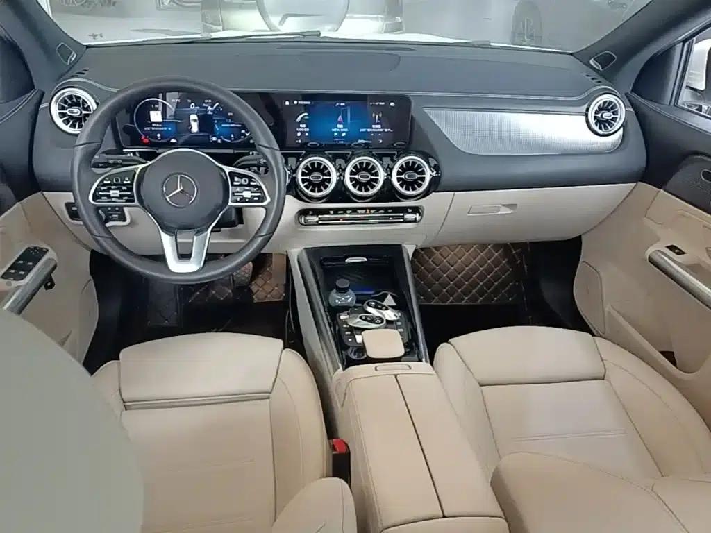 2023 Mercedes-Benz GLA 220 — миниатюра 10