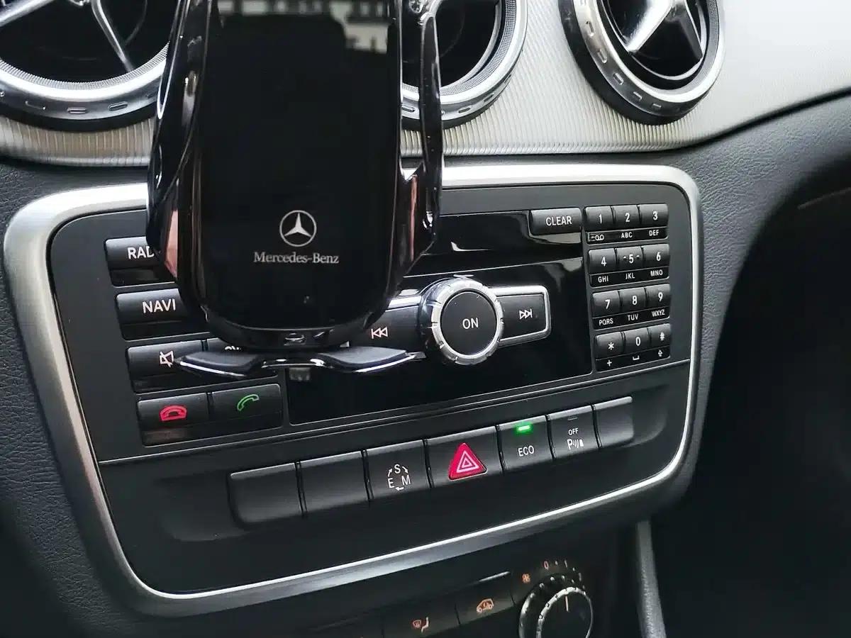 Mercedes-Benz GLA (Imported) 2015 GLA 200 — миниатюра 13