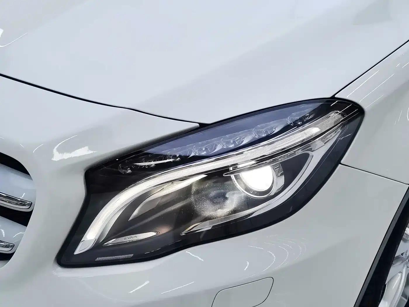 Mercedes-Benz GLA (Imported) 2015 GLA 200 — миниатюра 17