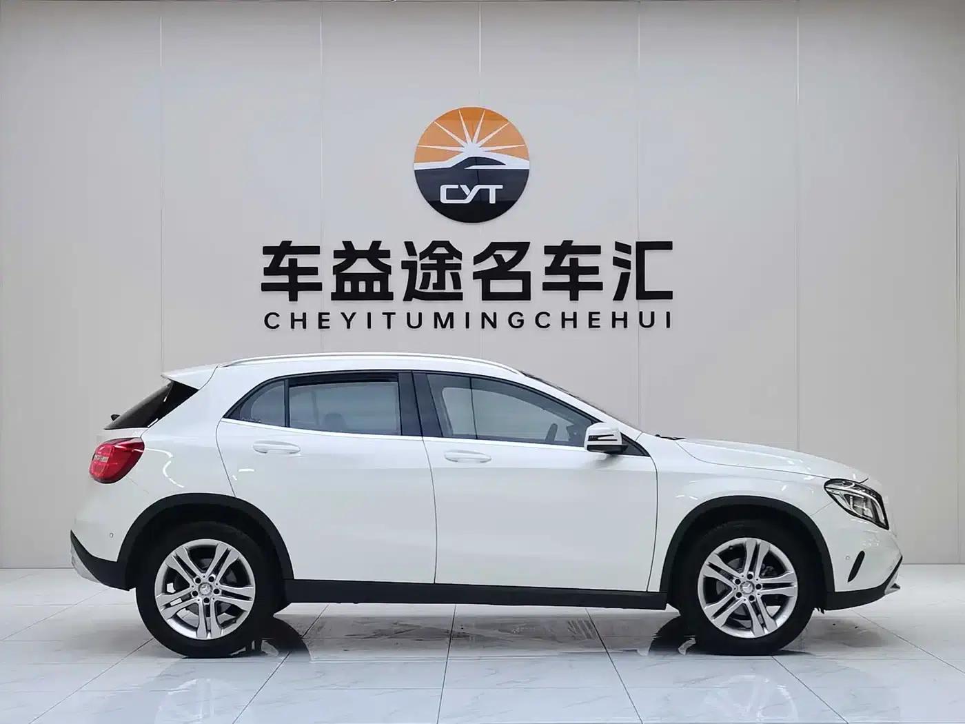Mercedes-Benz GLA (Imported) 2015 GLA 200 — миниатюра 19