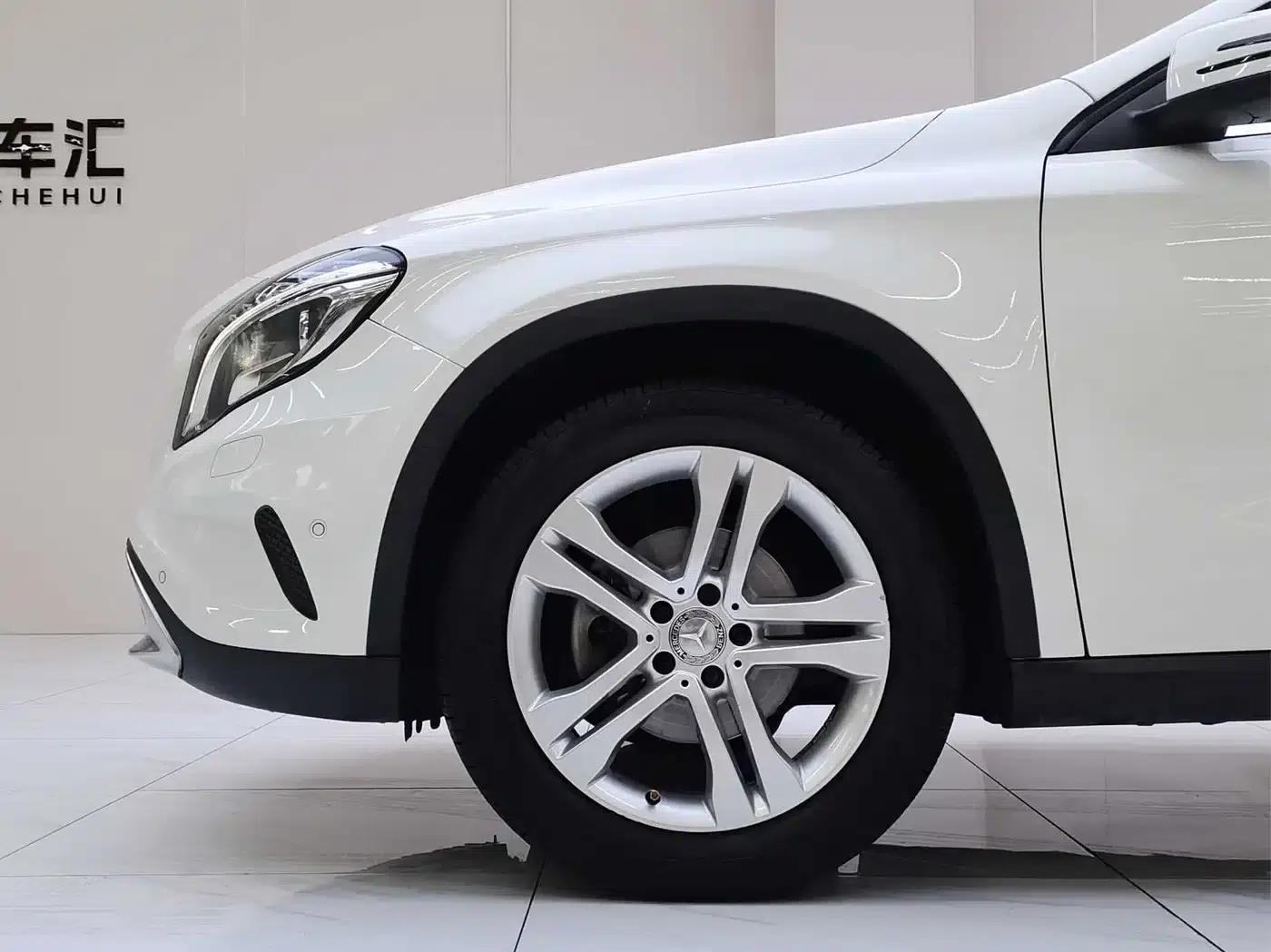 Mercedes-Benz GLA (Imported) 2015 GLA 200 — миниатюра 20