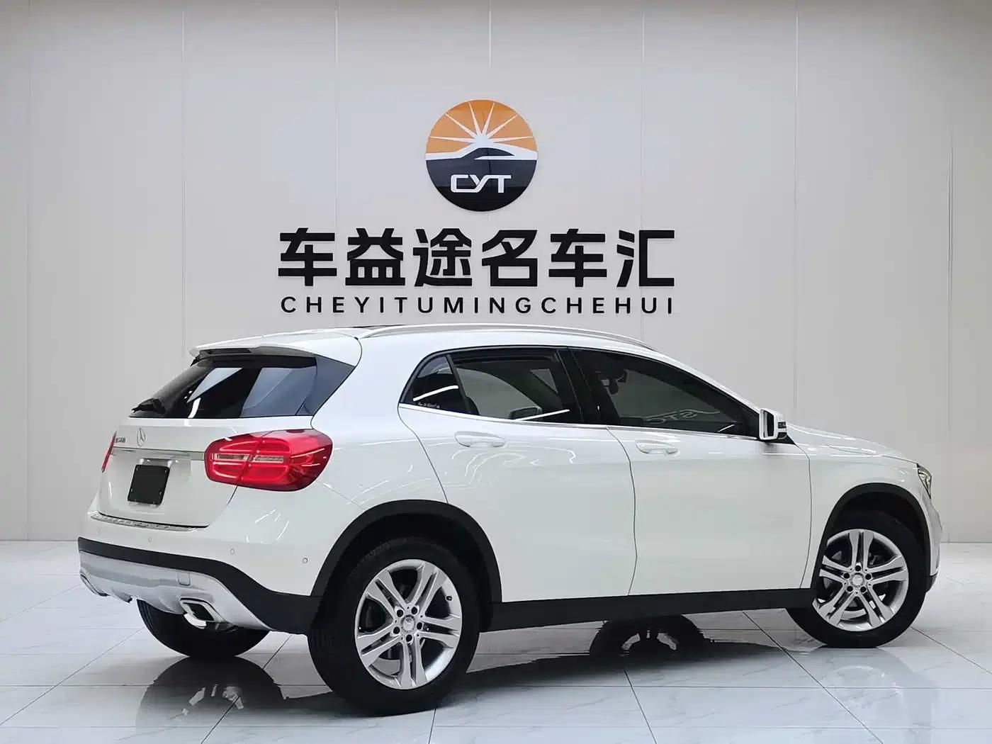 Mercedes-Benz GLA (Imported) 2015 GLA 200 — миниатюра 3