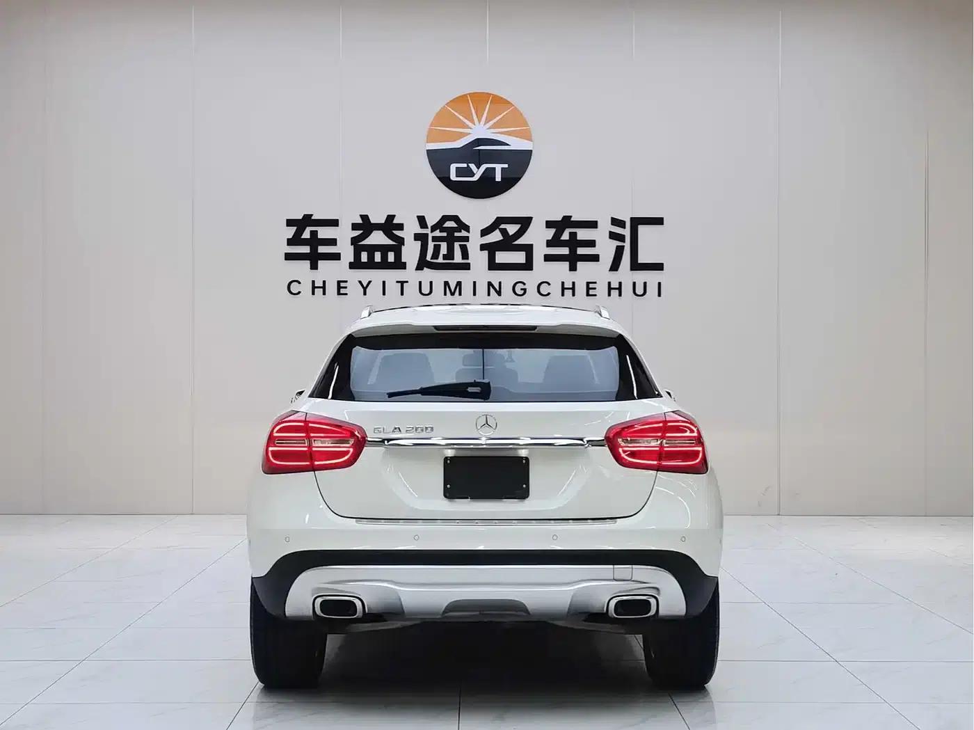 Mercedes-Benz GLA (Imported) 2015 GLA 200 — миниатюра 4
