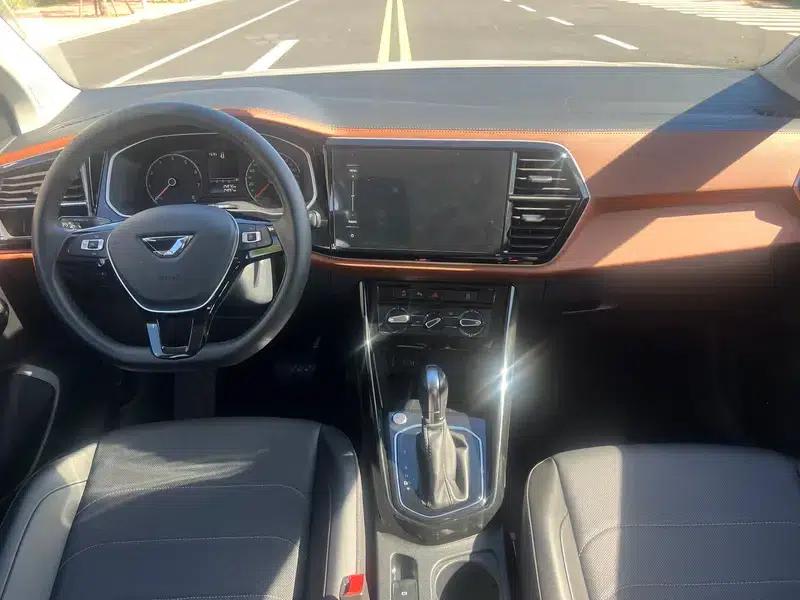 Jetta VS5 2023 280TSI Automatic Entry-Level Edition — миниатюра 7