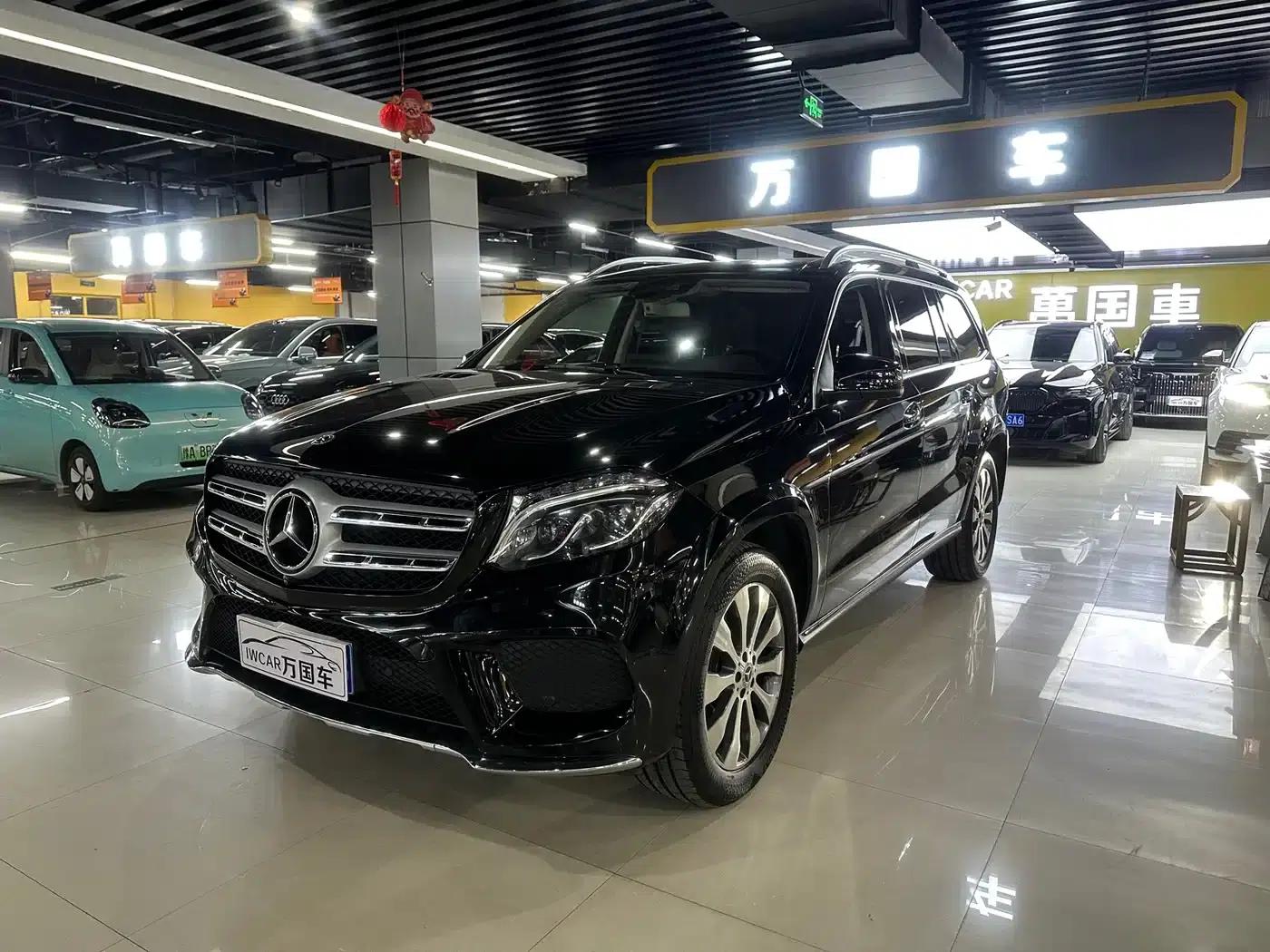 2018 Mercedes-Benz GLS Facelift: GLS 400 4MATIC Dynamic — миниатюра 1
