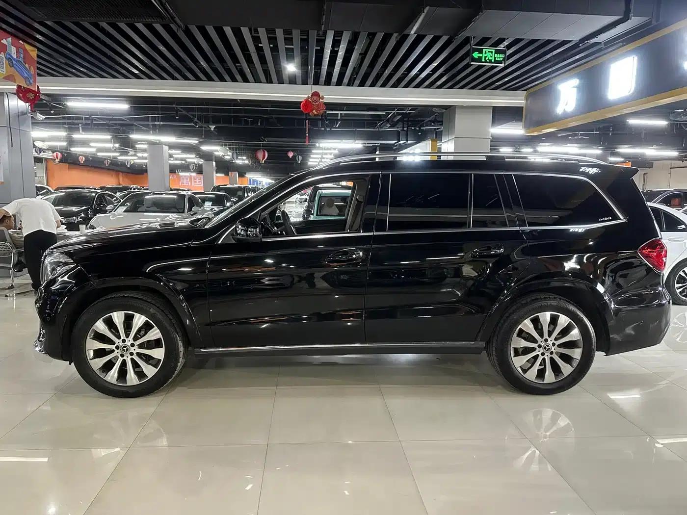 2018 Mercedes-Benz GLS Facelift: GLS 400 4MATIC Dynamic — миниатюра 3