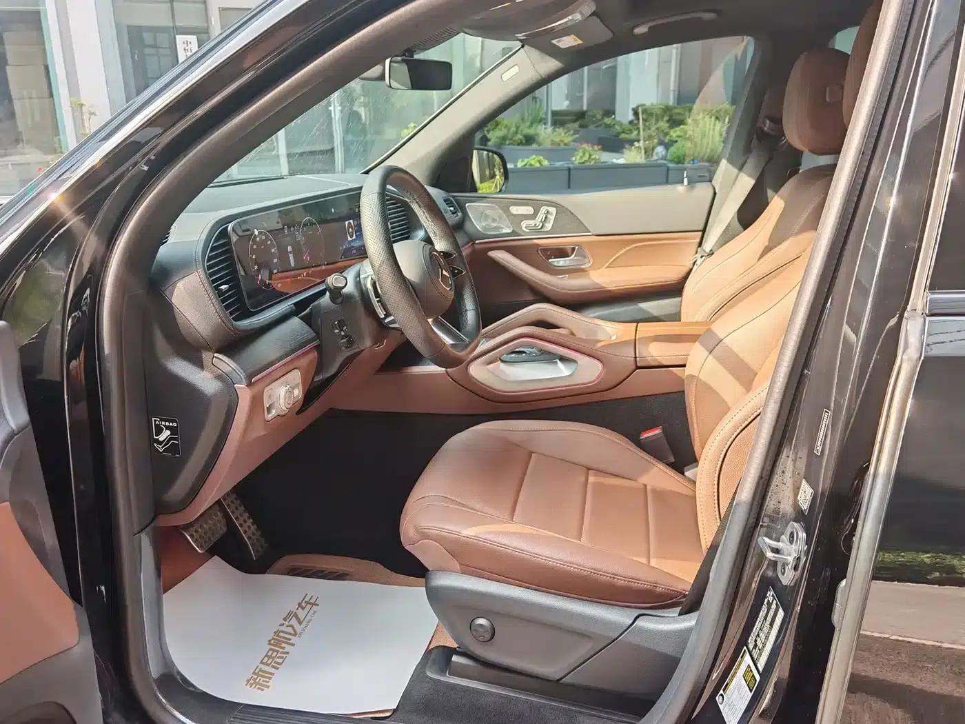 2023 Mercedes-Benz GLS 450 4MATIC Luxury — миниатюра 8