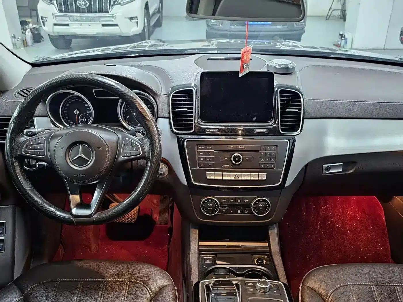 2016 Mercedes-Benz GLS 400 4MATIC Dynamic — миниатюра 9