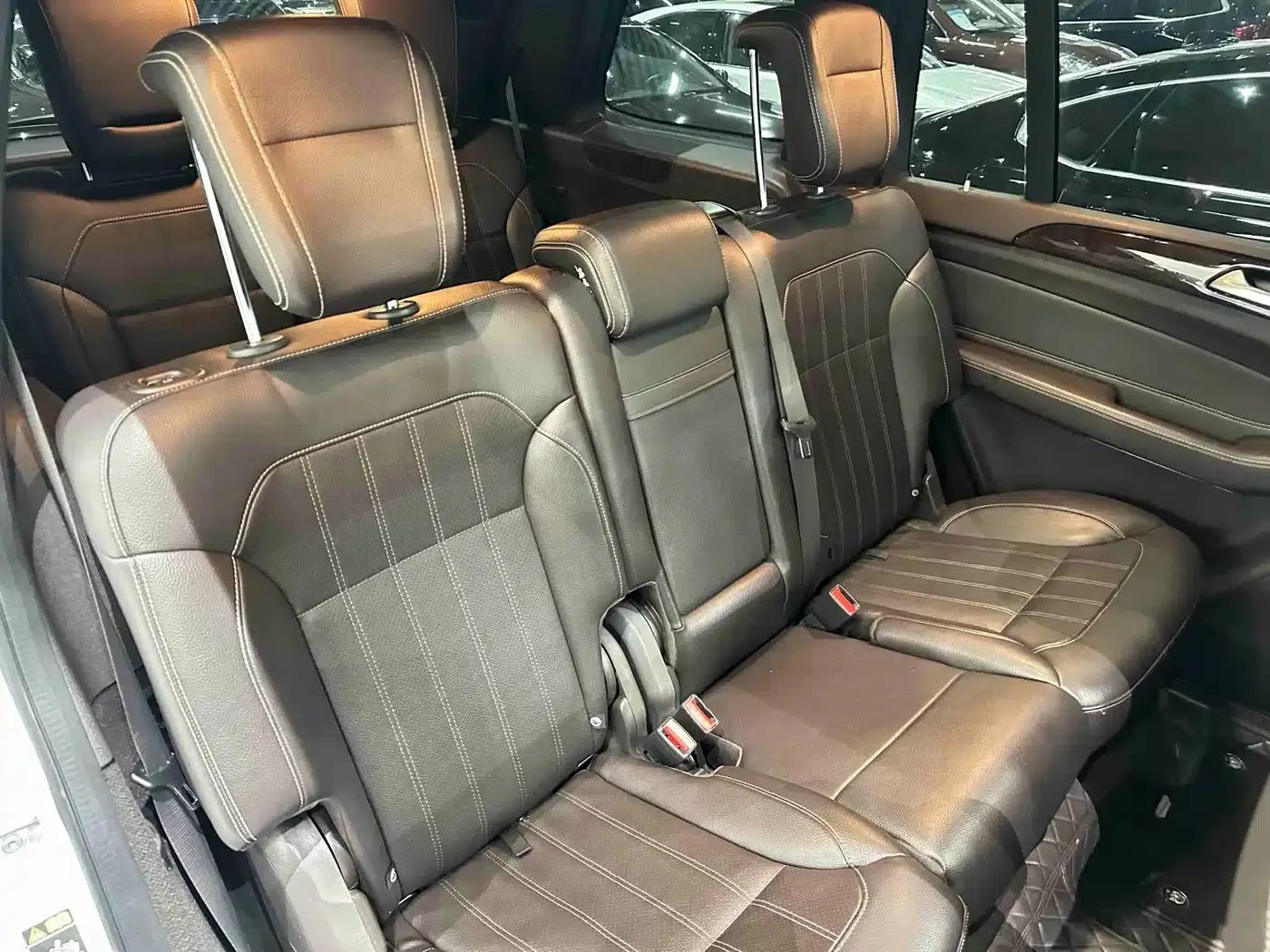 2018 Mercedes-Benz GLS 450 — миниатюра 16