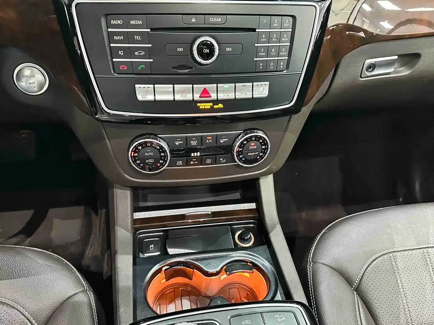 2018 Mercedes-Benz GLS 450 — миниатюра 21