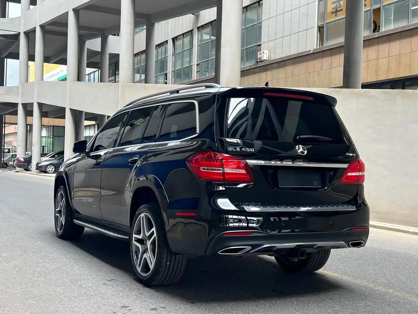 2017 Mercedes-Benz GLS 450 US Spec — миниатюра 7