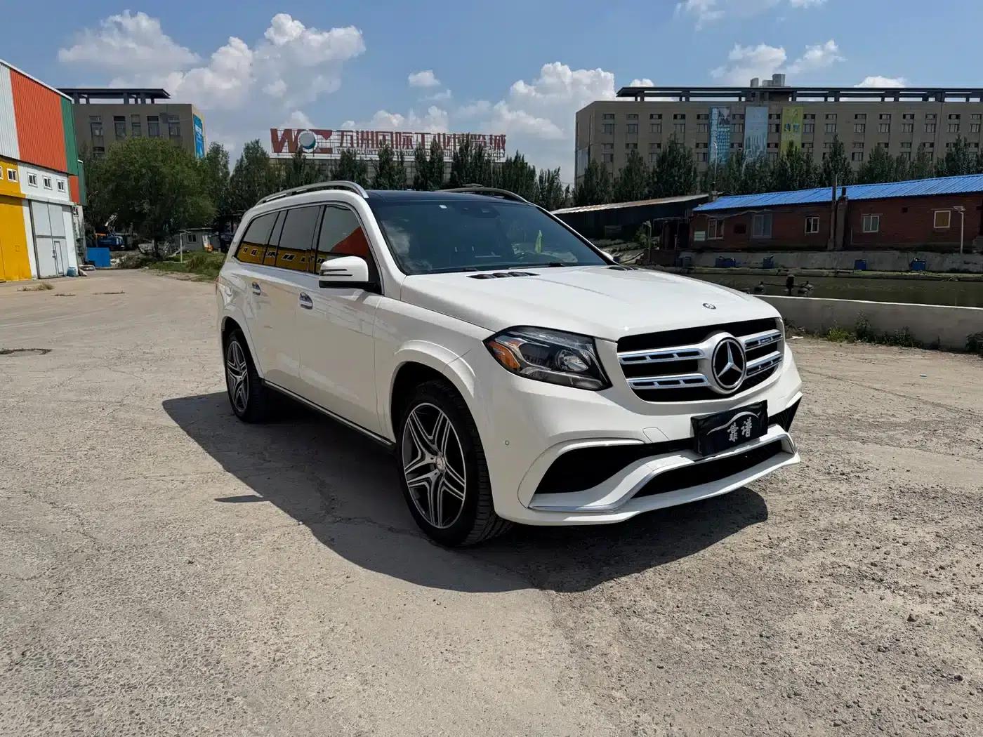 2017 Mercedes-Benz GLS 400 4MATIC Luxury — миниатюра 3