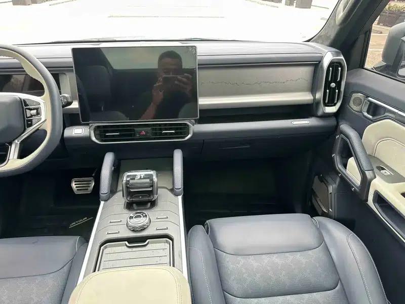 Jetour Traveler C-DM 2024 1.5TD DHT 208km 2WD Mountain Edition — миниатюра 10