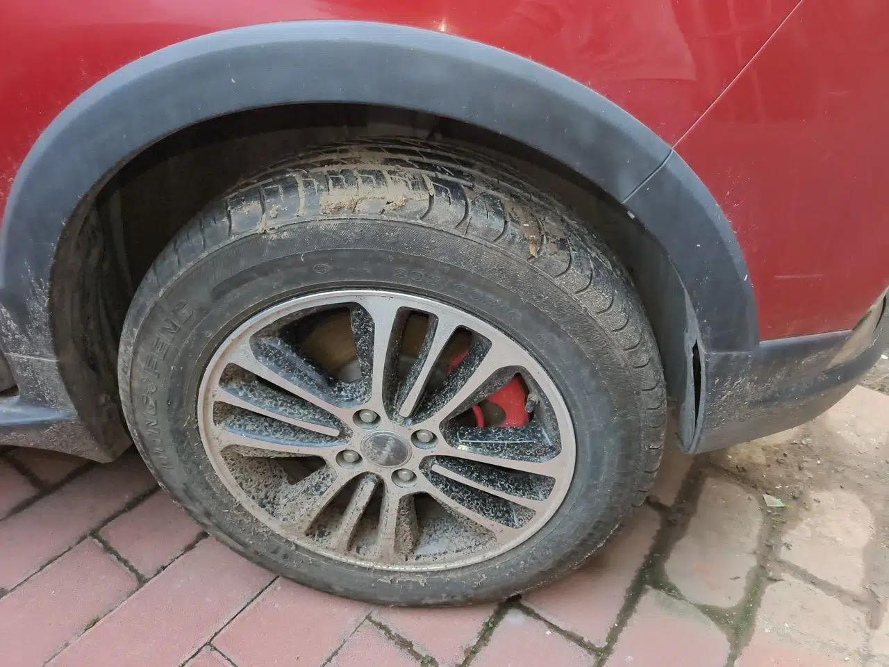 Haval H1 2015 1.5L Manual Luxury Model — миниатюра 8