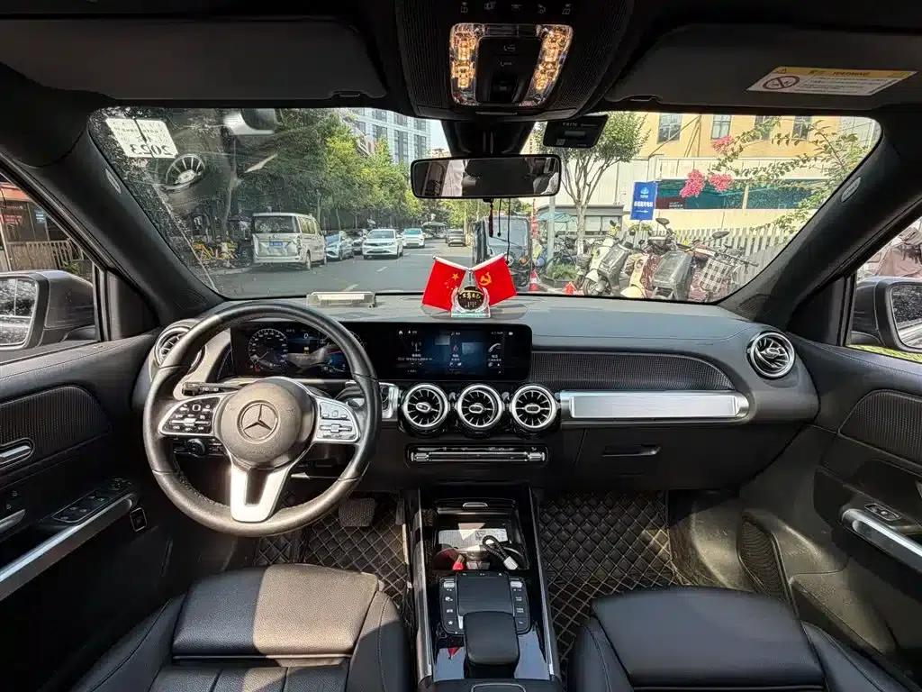 2021 Mercedes-Benz GLB 200 Dynamic — миниатюра 11