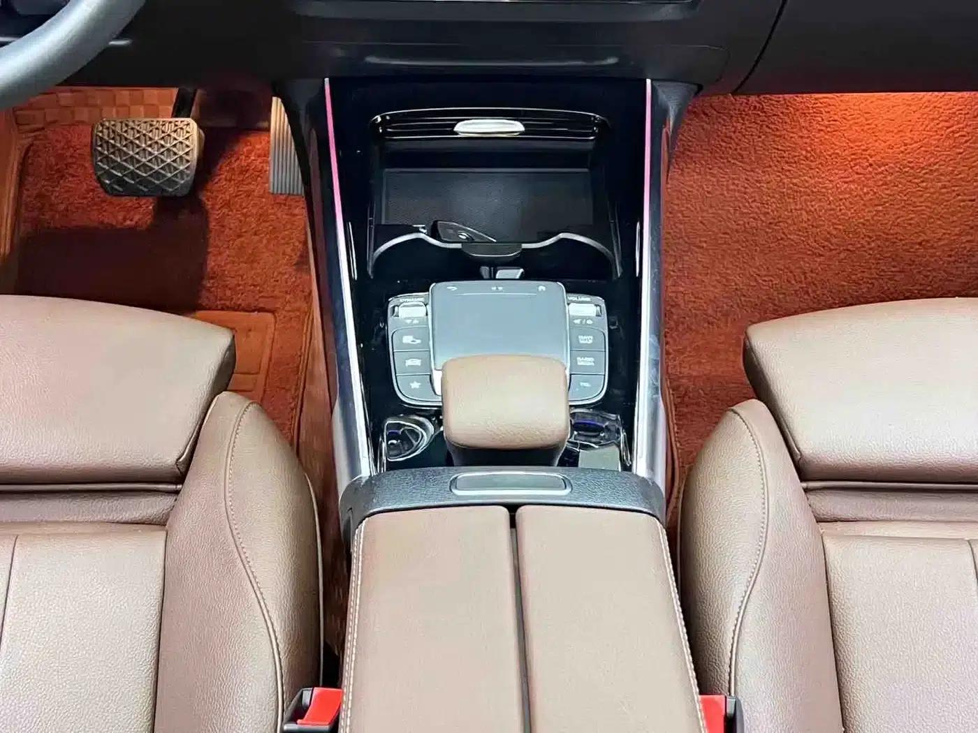 2023 Mercedes-Benz GLB 220 Fashion Edition — миниатюра 20