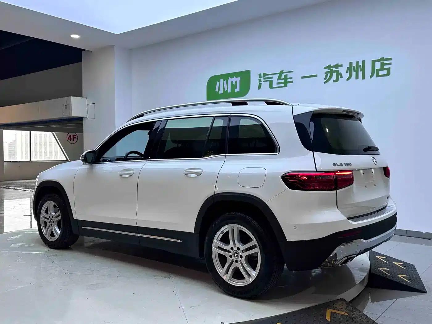 2021 Mercedes-Benz GLB 180 Fashion Edition — миниатюра 4
