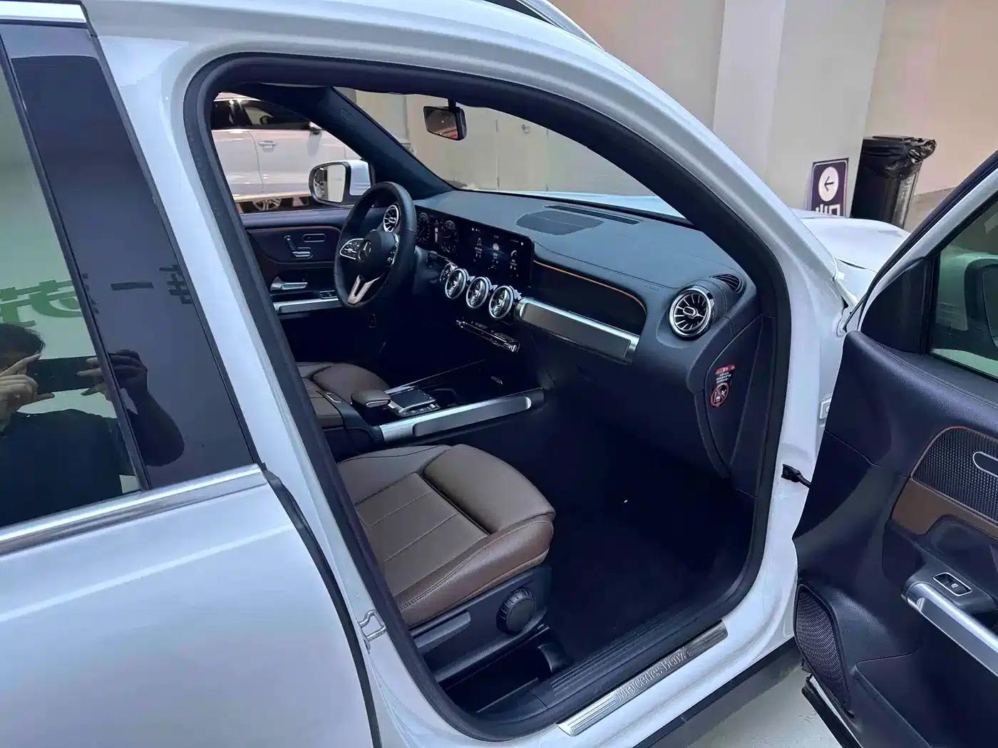 2021 Mercedes-Benz GLB 180 Fashion Edition — миниатюра 10