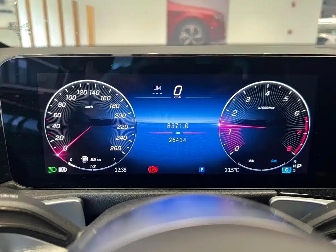 Mercedes-Benz GLB 2024 Model GLB 220 Fashion Edition — миниатюра 14