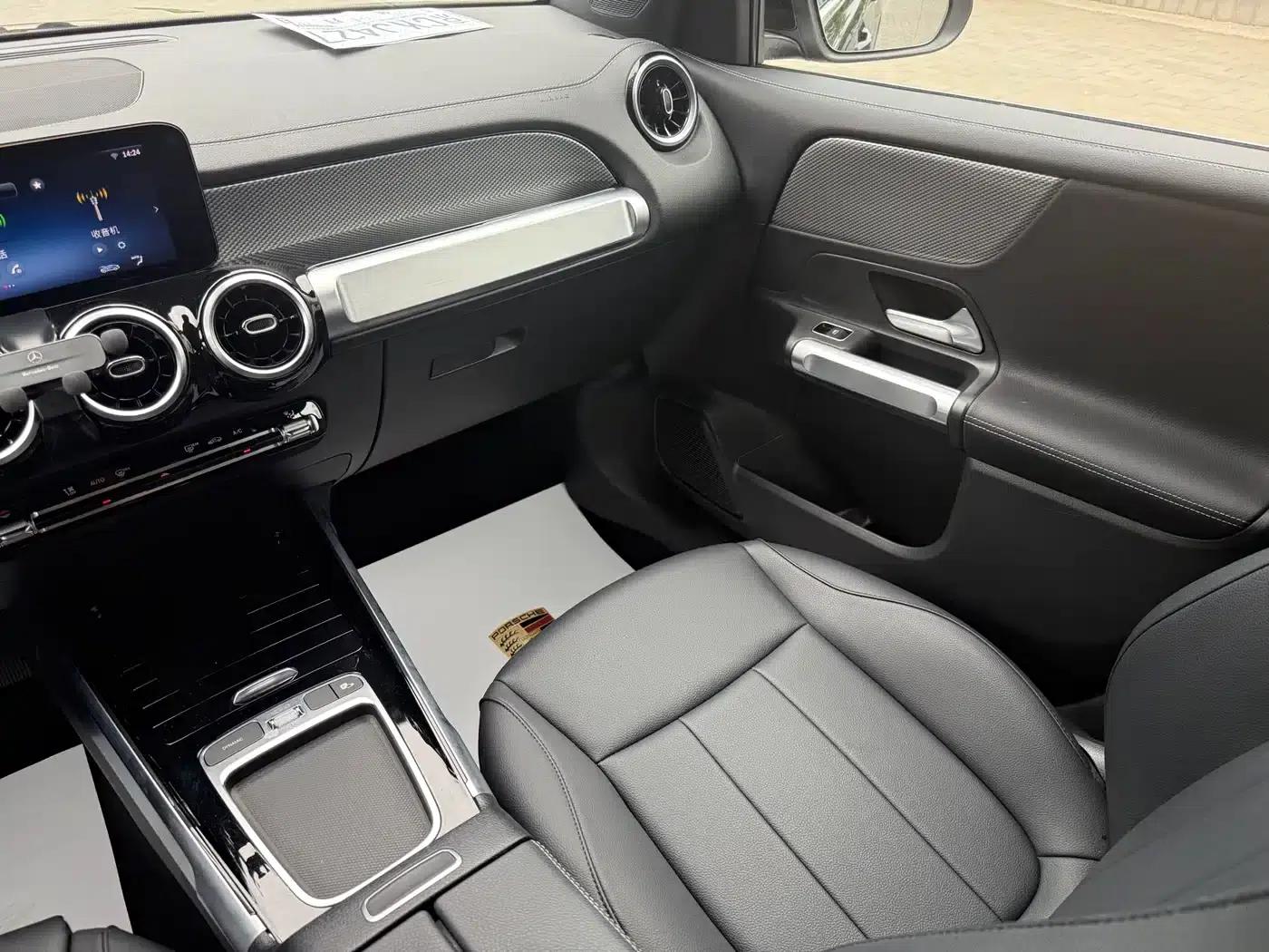 Mercedes-Benz GLB 2024 Facelift GLB 200 Dynamic — миниатюра 16