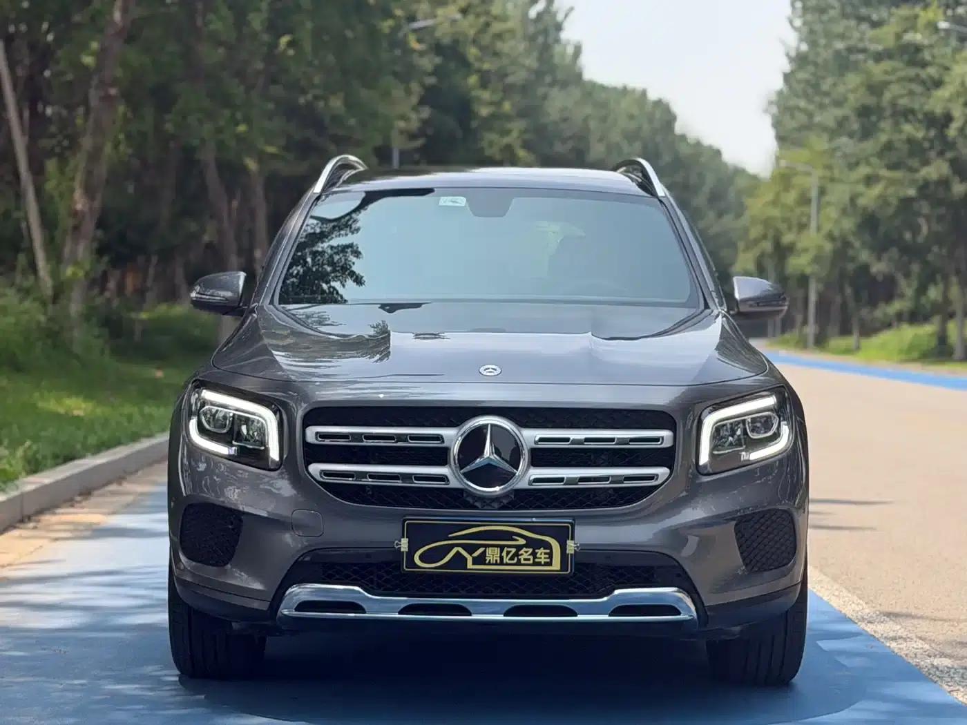Mercedes-Benz GLB 2023 Fashion Edition — миниатюра 2