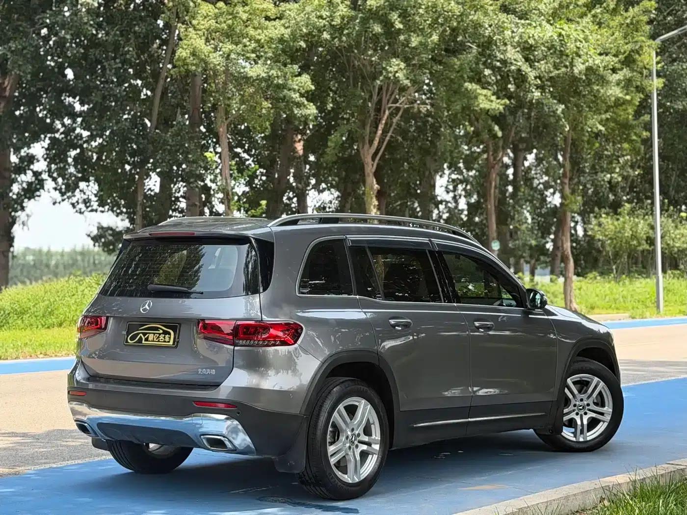 Mercedes-Benz GLB 2023 Fashion Edition — миниатюра 6