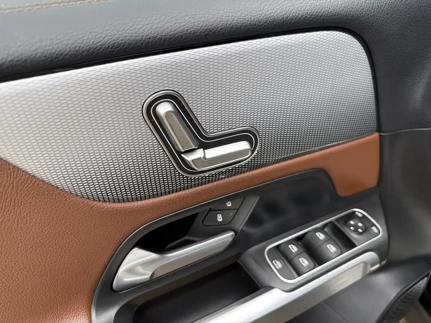 2020 Mercedes-Benz GLB 180 Dynamic — миниатюра 19