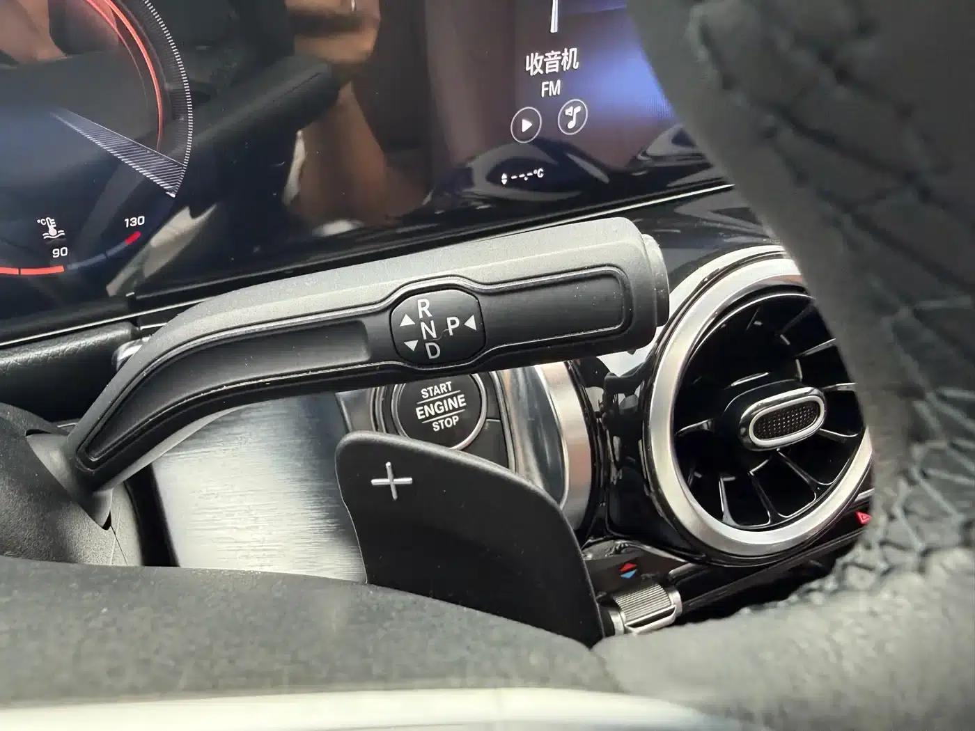 2020 Mercedes-Benz GLB 180 Dynamic — миниатюра 21