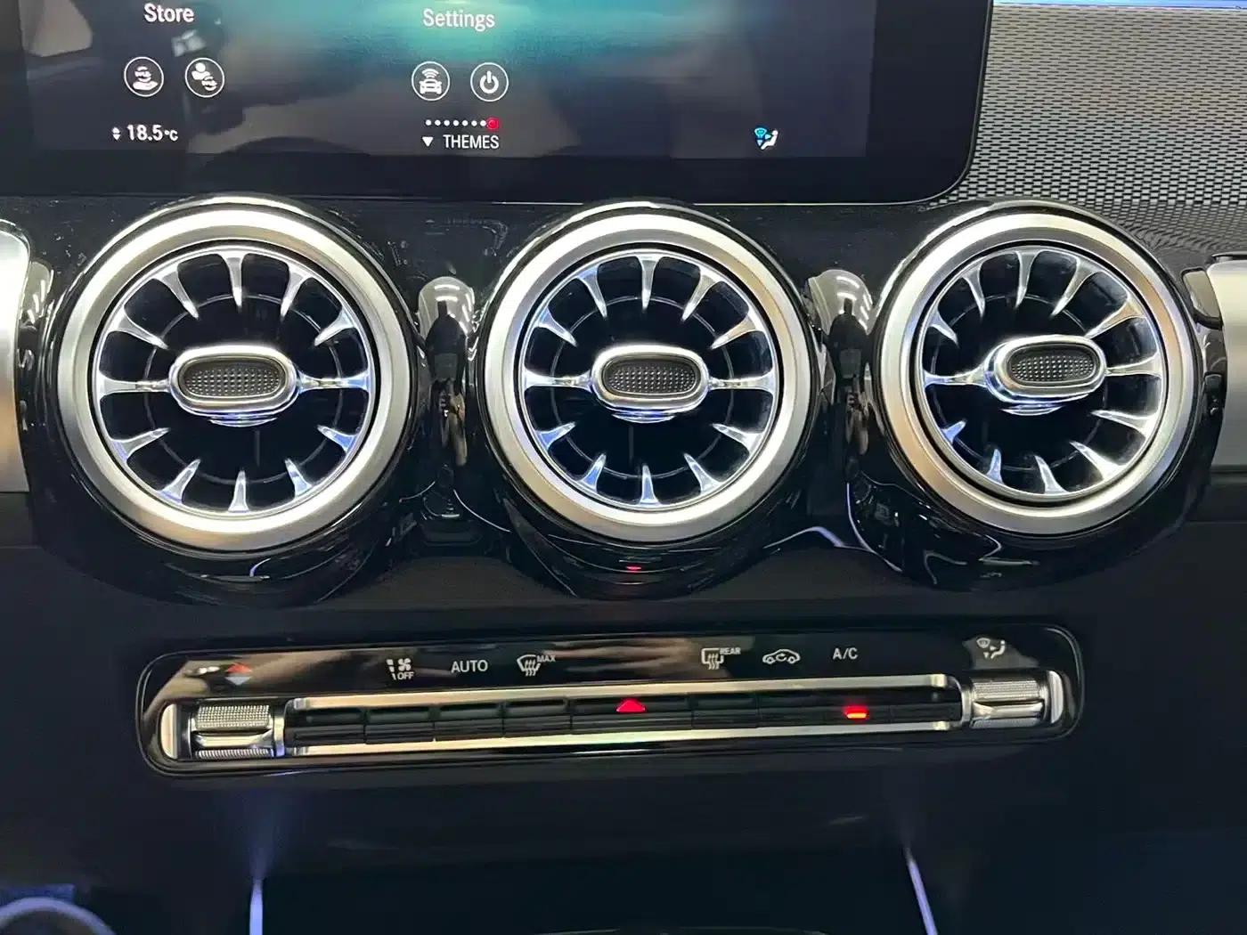 2021 Mercedes-Benz GLB 180 Dynamic — миниатюра 19