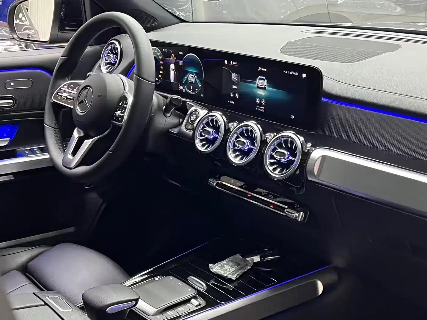 2021 Mercedes-Benz GLB 180 Dynamic — миниатюра 21