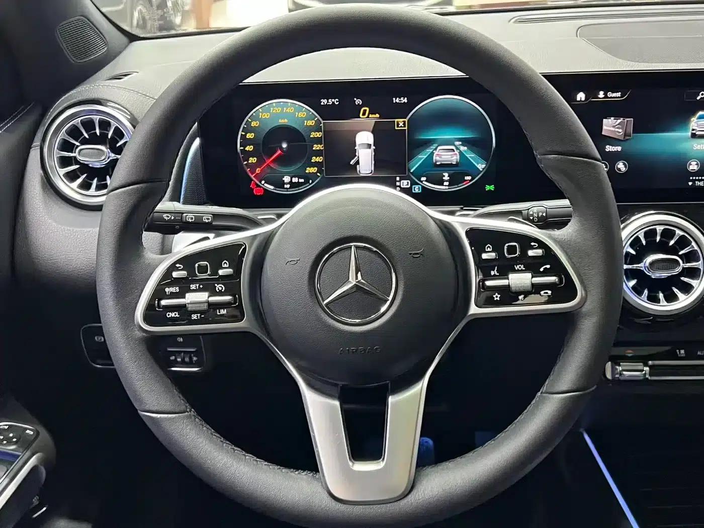 2021 Mercedes-Benz GLB 180 Dynamic — миниатюра 10