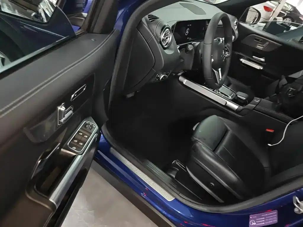 Mercedes-Benz GLB 2020 Facelift GLB 200 Fashion Model — миниатюра 16