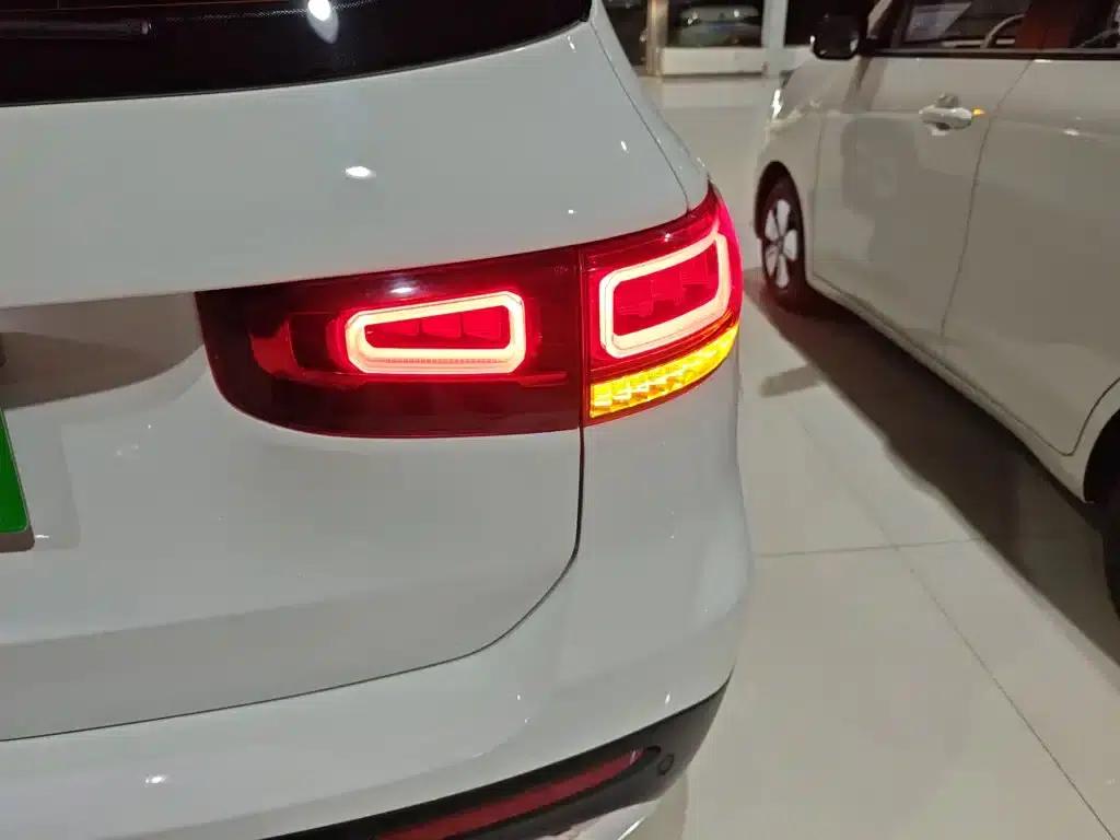 2023 Mercedes-Benz GLB 220 Fashion Edition — миниатюра 24