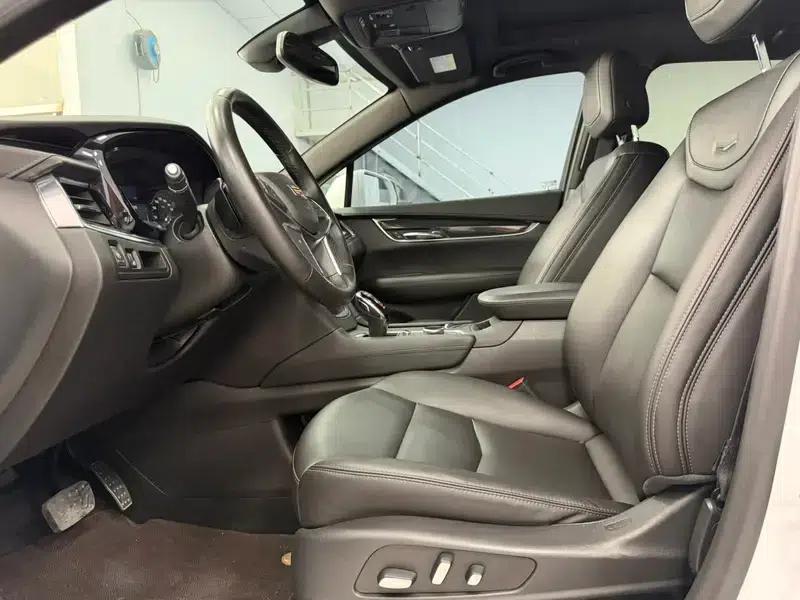Cadillac XT5 2021 2.0T Mild Hybrid 2WD Luxury — миниатюра 12