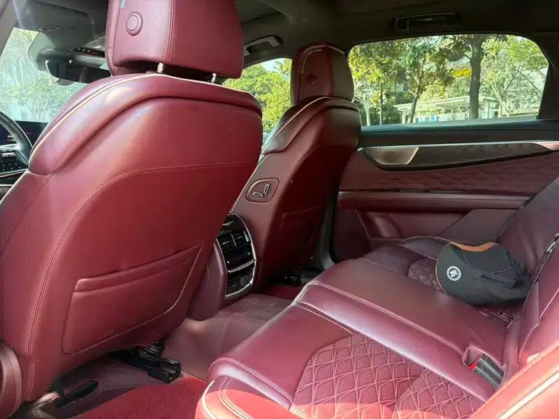2023 Cadillac CT6 28T Premium — миниатюра 18