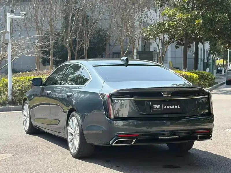 2023 Cadillac CT6 28T Premium — миниатюра 4