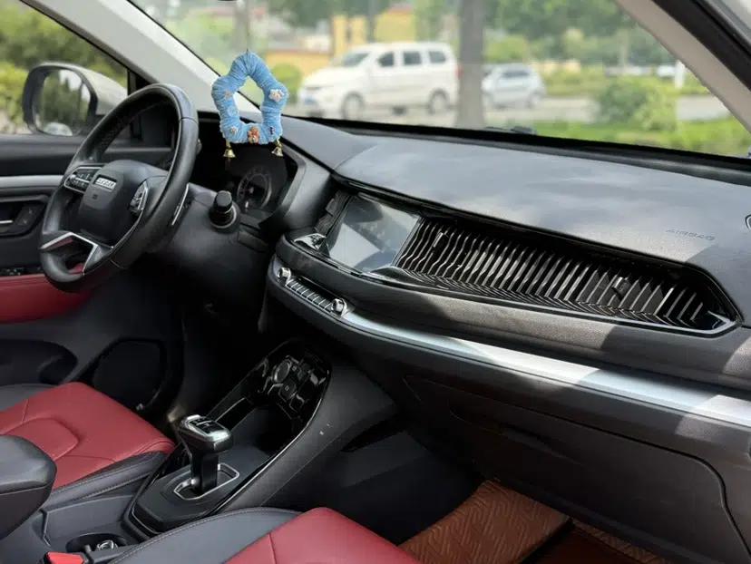 Haval H2s 2018 Red-Label 1.5T Dual-Clutch Luxury Model — миниатюра 30