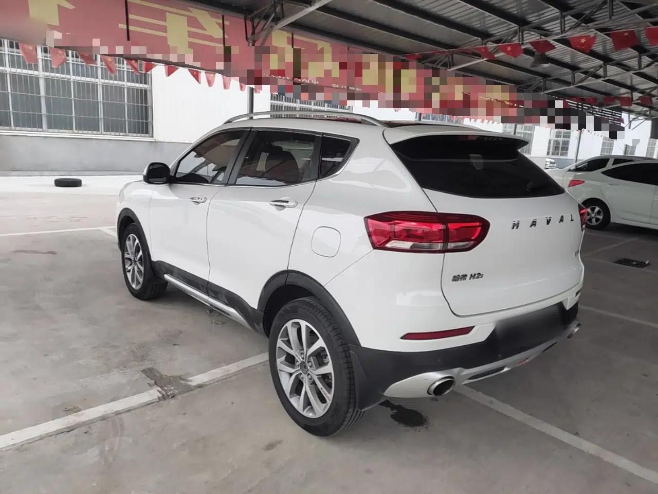 Haval H2s 2018 Red-Label 1.5T Dual-Clutch Luxury Model — миниатюра 4