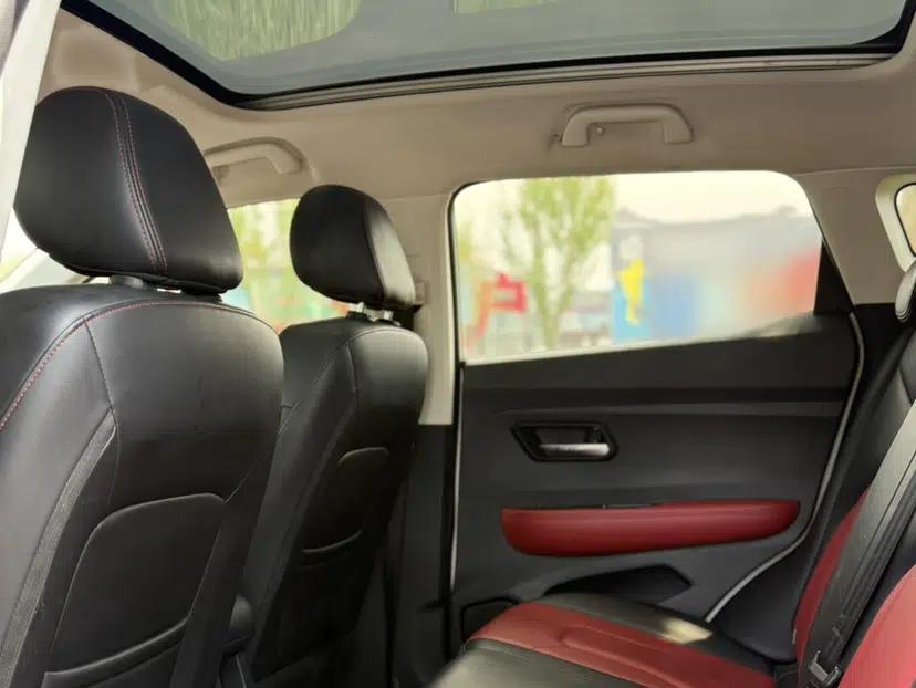 Haval H2s 2018 Red-Label 1.5T Dual-Clutch Luxury Model — миниатюра 32