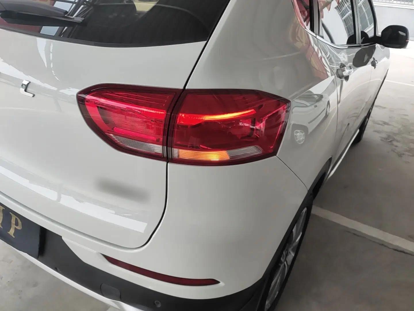 Haval H2s 2018 Red-Label 1.5T Dual-Clutch Luxury Model — миниатюра 9