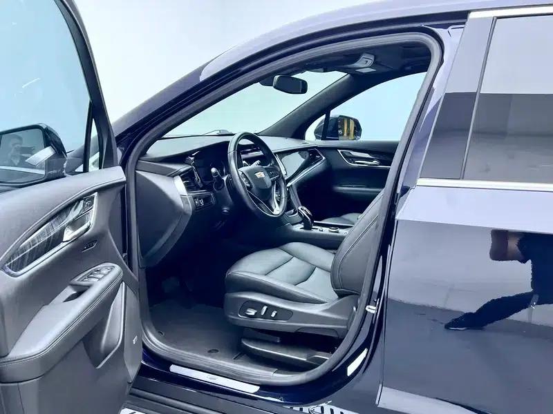 Cadillac XT6 2021 2.0T Mild Hybrid 7-Seat 2WD Luxury — миниатюра 17