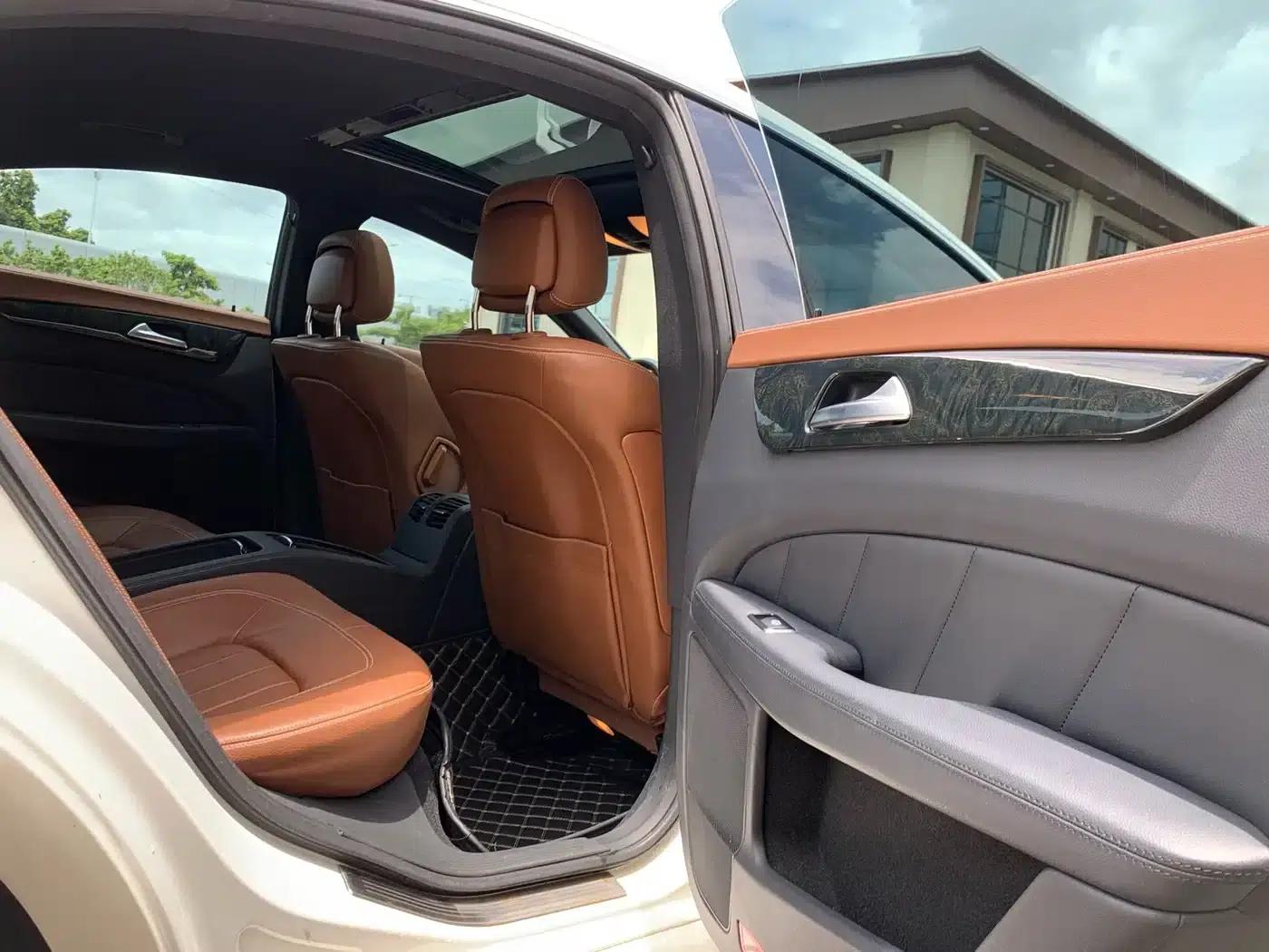 2015 Mercedes-Benz CLS 260 — миниатюра 15