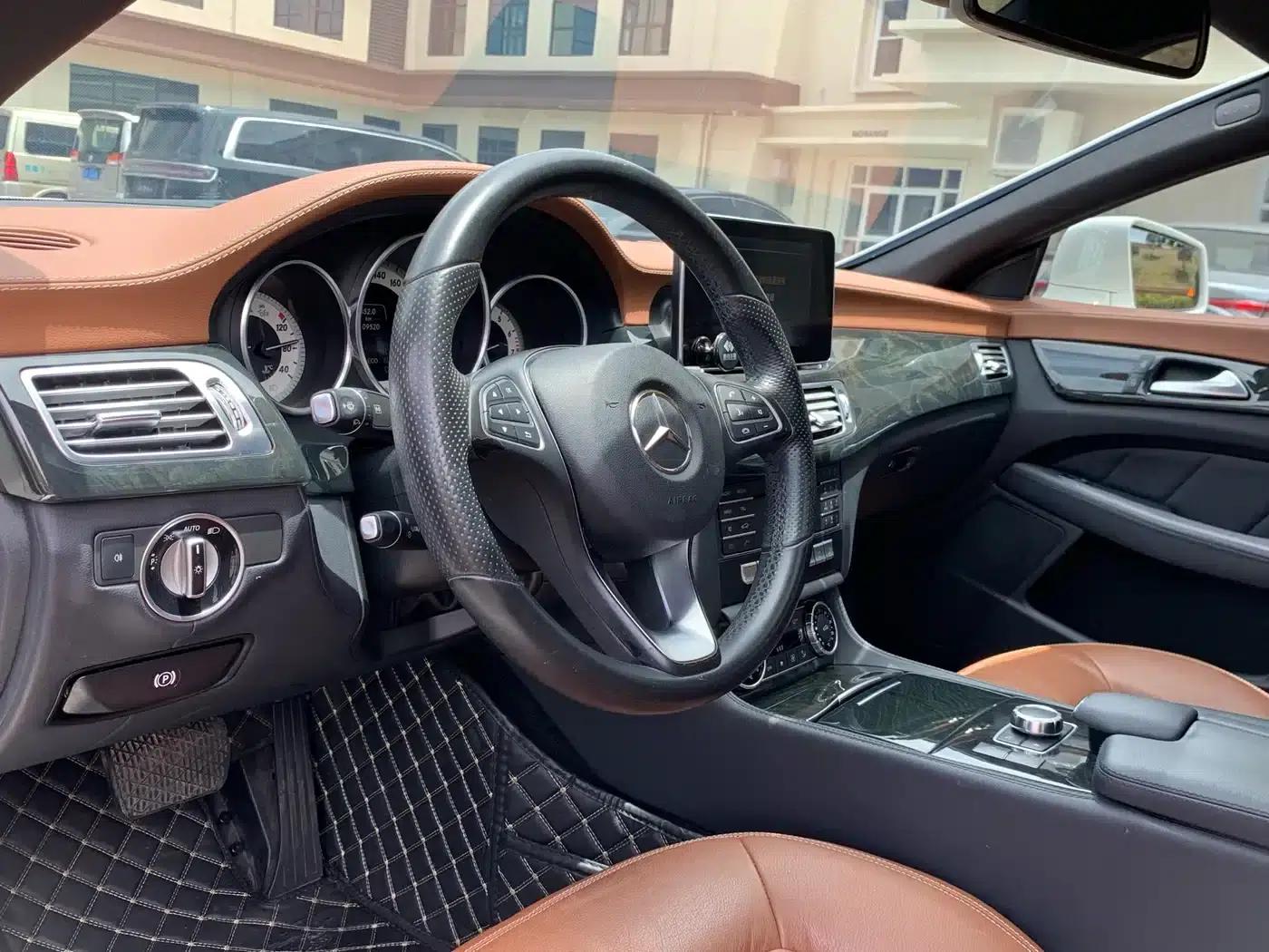 2015 Mercedes-Benz CLS 260 — миниатюра 16