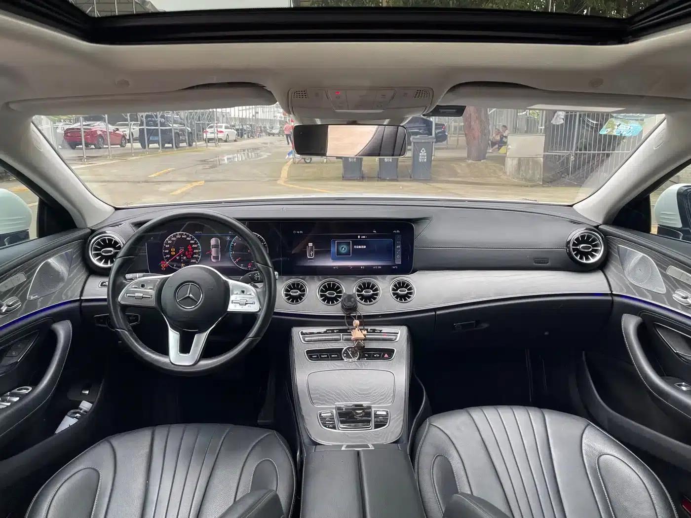 2018 Mercedes-Benz CLS 300 Dynamic — миниатюра 10