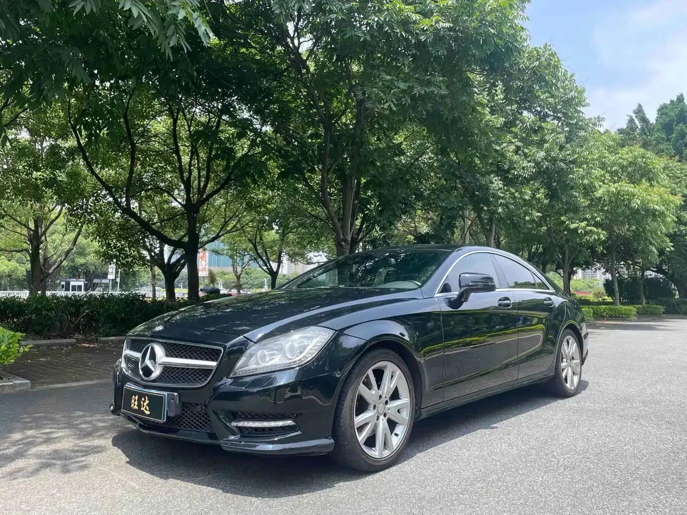 2012 Mercedes-Benz CLS 300 CGI — миниатюра 1